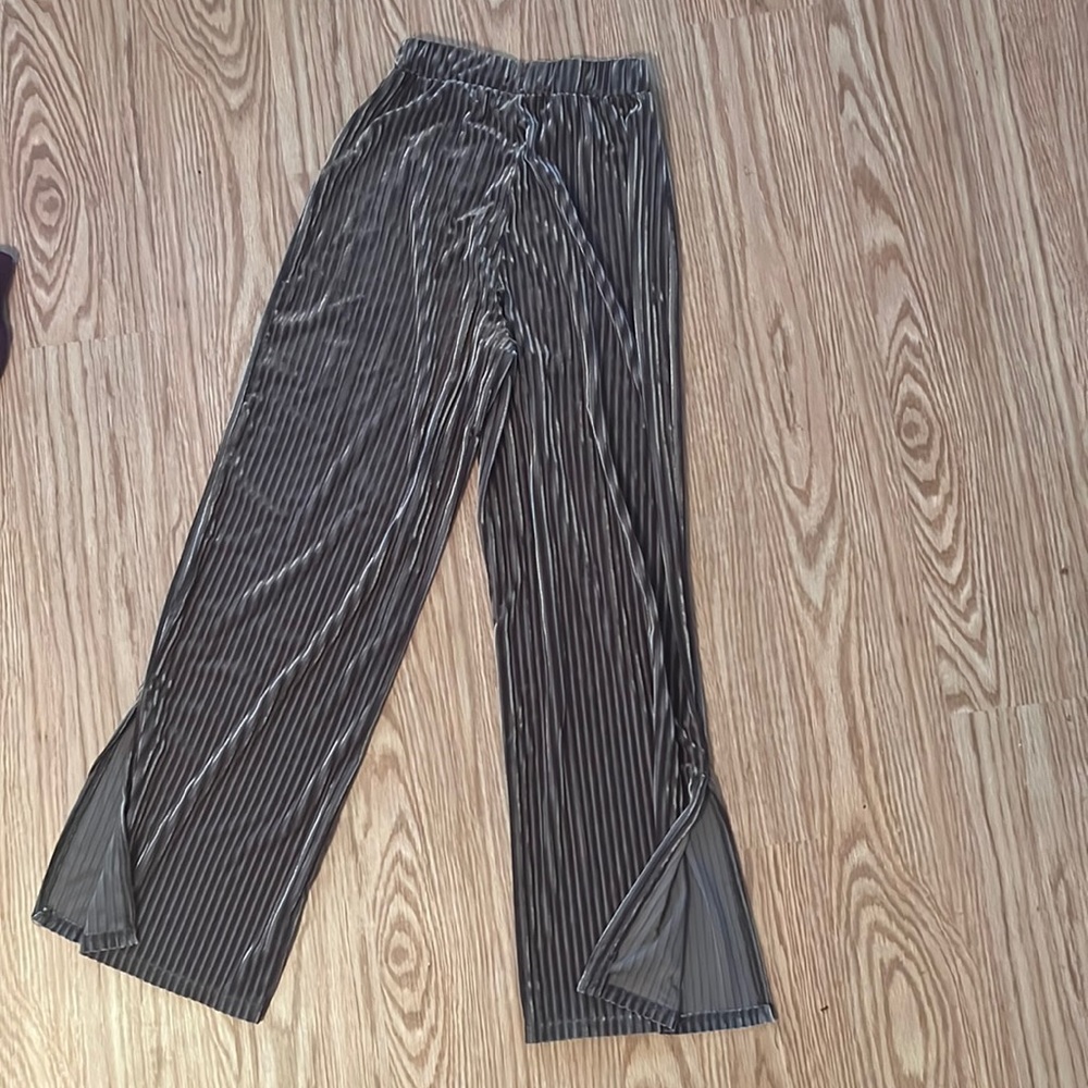 Velvet holiday pants